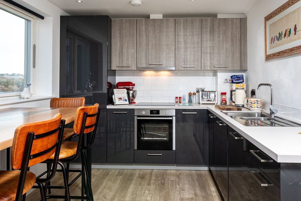 Additional image 10 of 2 bed flat for saleLa Route De Beaumont, St Peter JE3