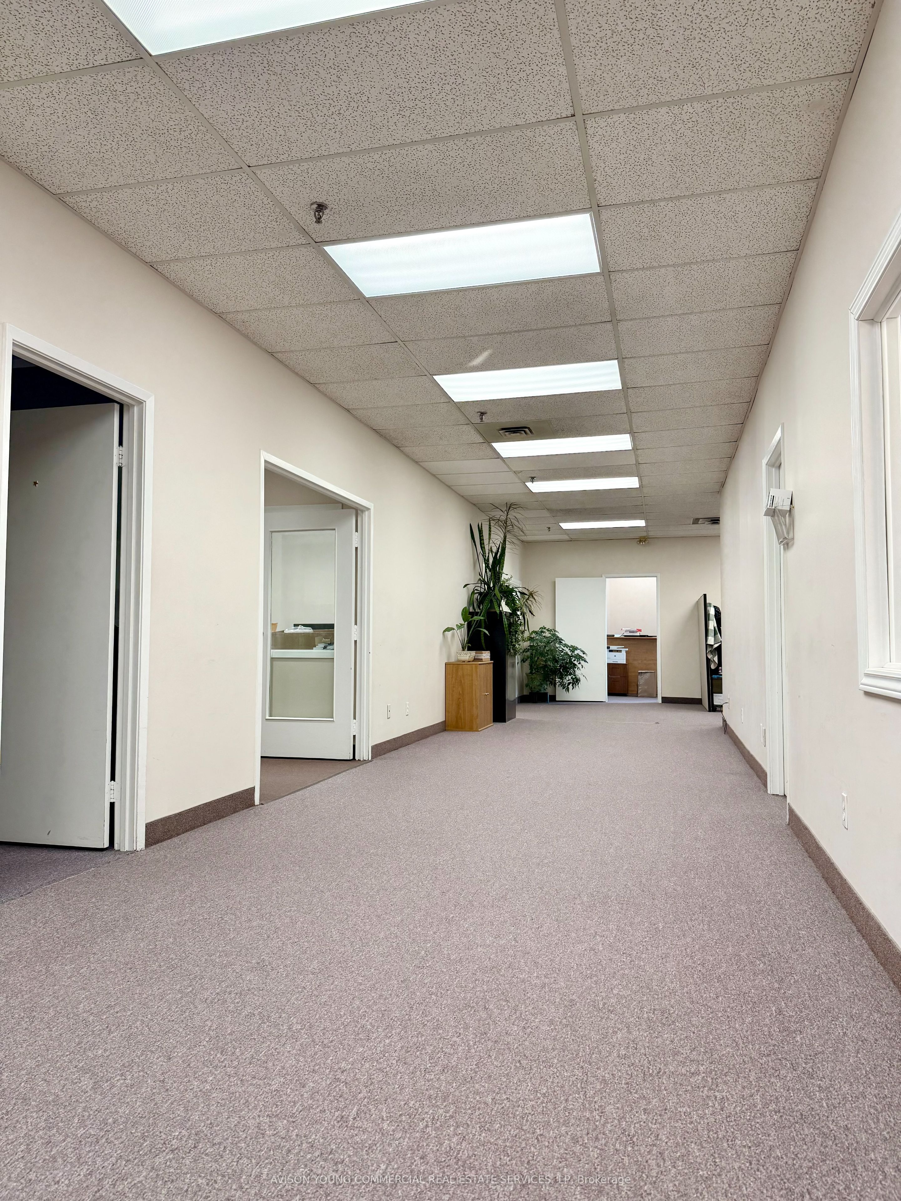 Additional image 2 of 1-333 North Rivermede Road, Vaughan, ON, L4K 3N7