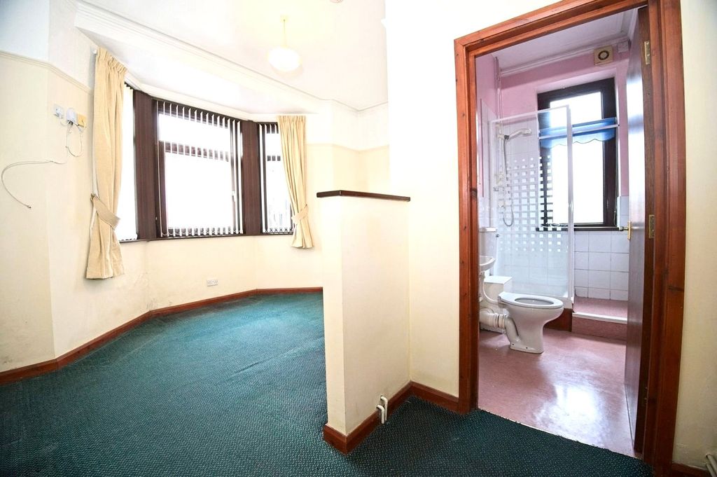 Additional image 8 of 8 bed semi-detached house for saleStation Road, Caerleon, Newport NP18