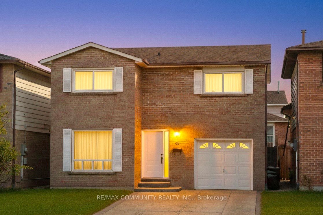 42 Kay Drive, Toronto, ON, M9V 4V6