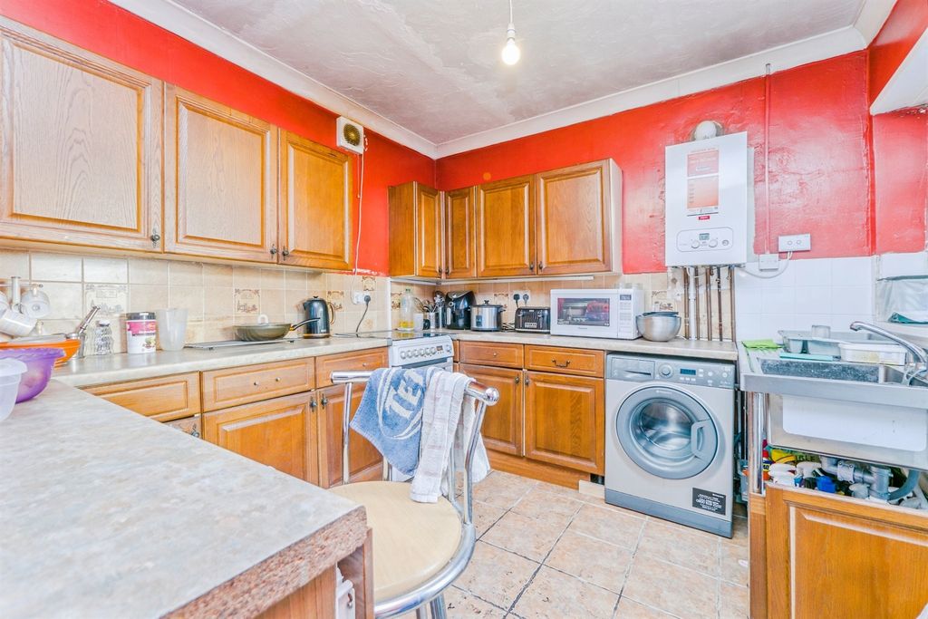 Additional image 4 of 2 bed detached house for saleNewport Road, Roath, Cardiff CF24