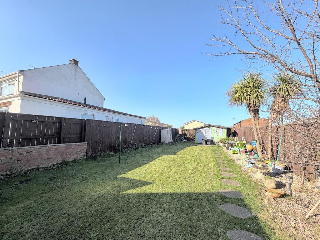 Additional image 18 of 4 bed semi-detached house for saleBolton Grove, Seaton Carew, Hartlepool TS25