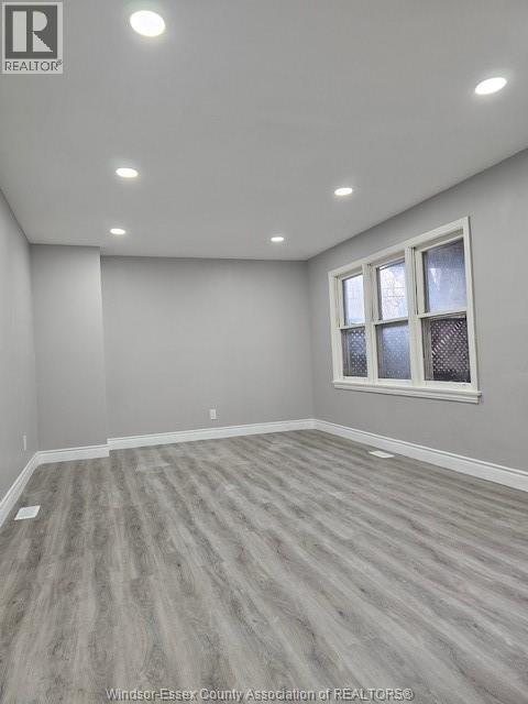 Additional image 4 of 2067 College , Windsor, ON, N9B1M6