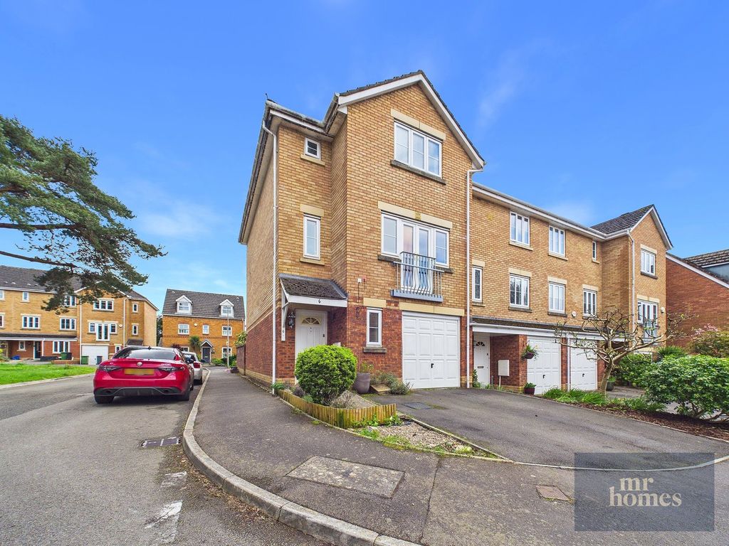 Additional image 10 of 4 bed town house for saleReardon Smith Court, Fairwater, Cardiff CF5