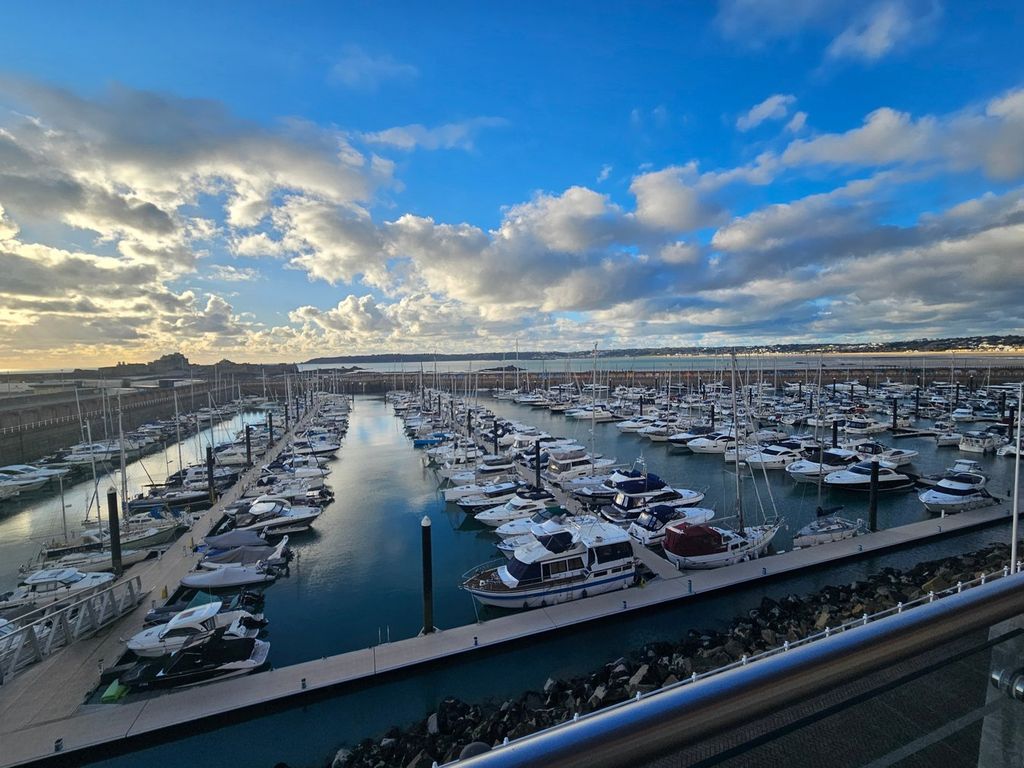 Additional image 19 of 2 bed flat for saleLa Rue De Carteret, St Helier JE2
