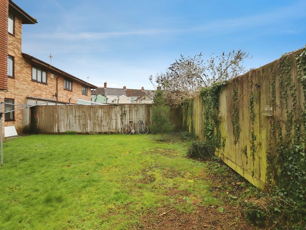 Additional image 15 of 2 bed flat for saleLoftus Street, Cardiff CF5