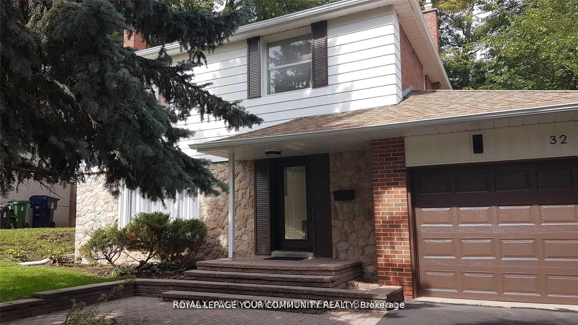 32 Shouldice Court, Toronto, ON, M2L 2S4