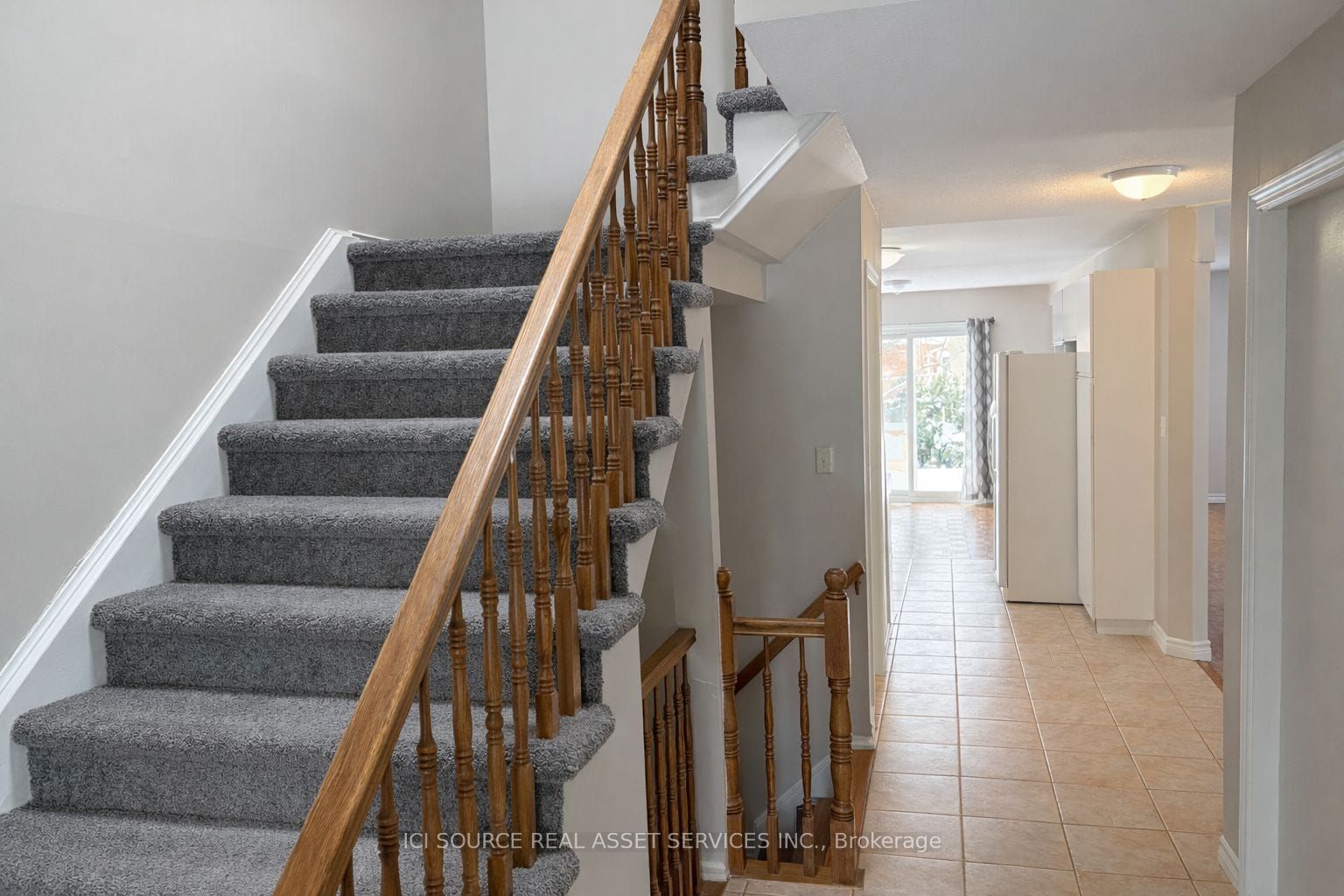 1593 Murphy Road, Sarnia, ON, N7S 2Z4 photo 2