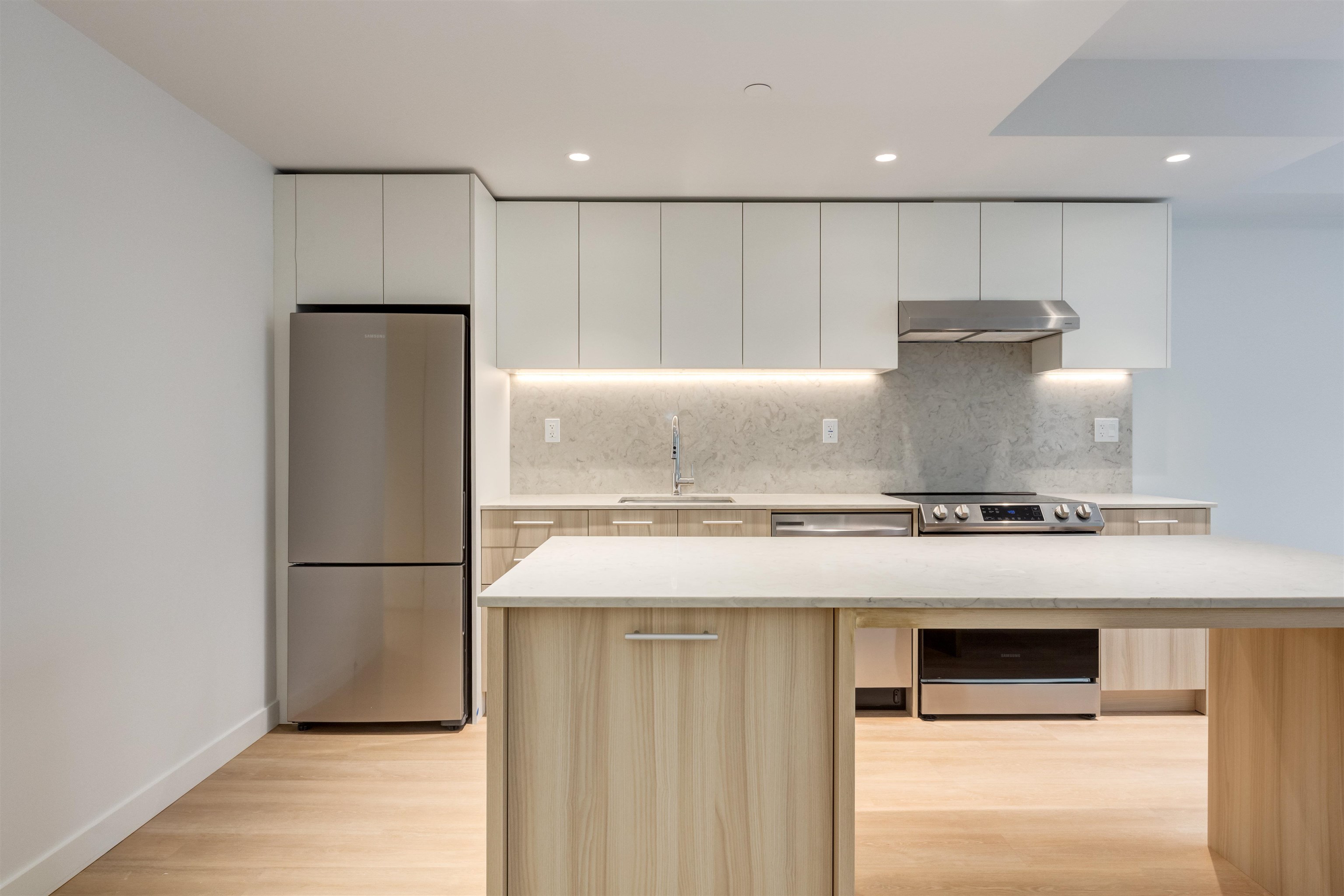 Additional image 6 of 522-126 21st St E Street, North Vancouver, BC, V7L 0J2