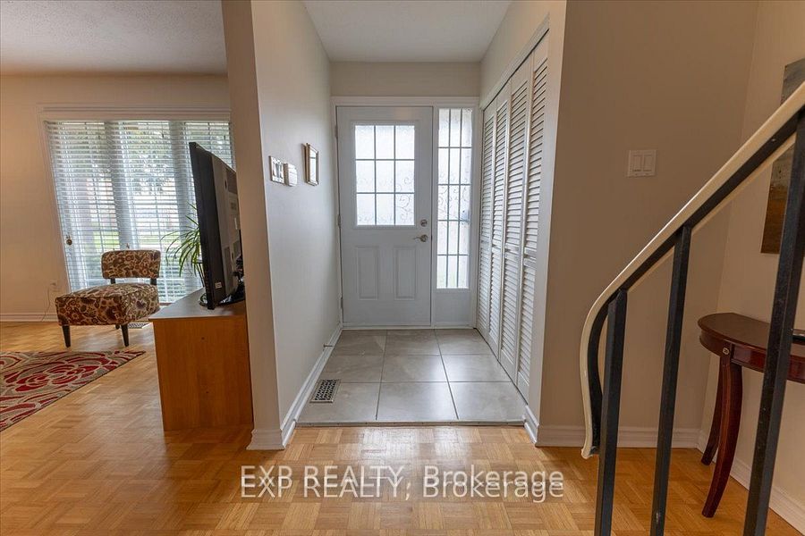 Additional image 3 of 422 Kintyre Private, Ottawa, ON, K2C 3M7