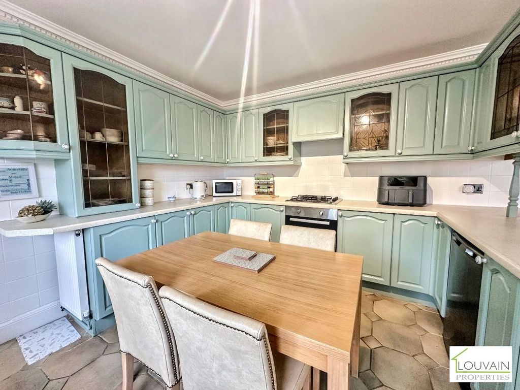 Additional image 2 of 3 bed bungalow for salePleasant View, Stonebridge Road, Ebbw Vale NP23