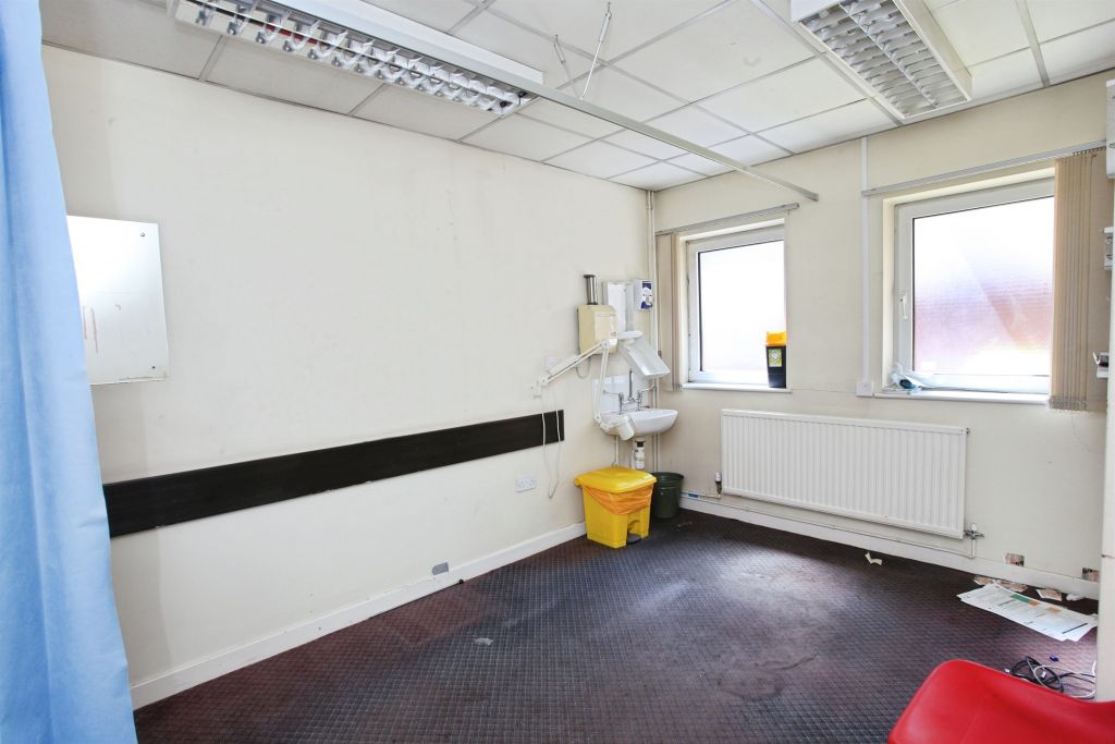 Additional image 7 of 5 bed semi-detached house for saleChepstow Road, Newport NP19