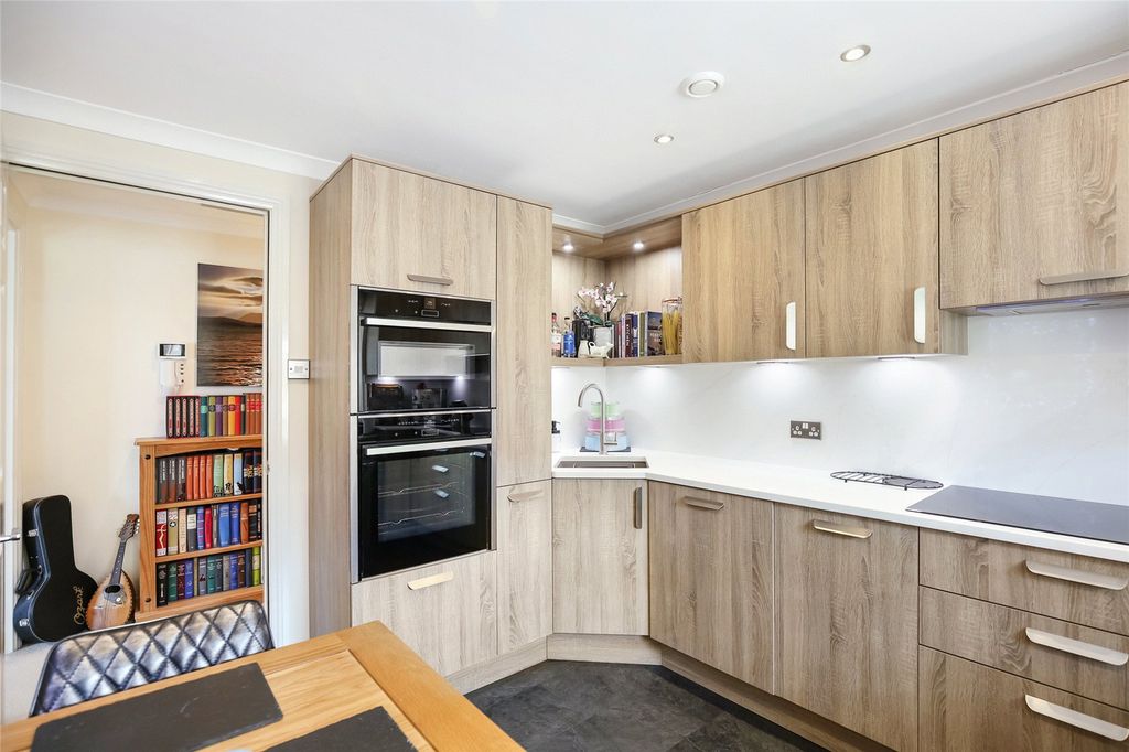 Additional image 6 of 2 bed flat for saleElderslie Gardens, Largs, North Ayrshire KA30