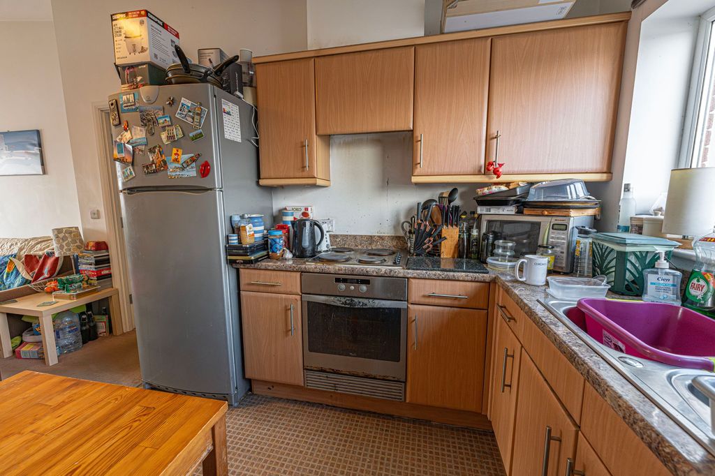 Additional image 5 of 2 bed flat for saleJim Driscoll Way, Cardiff CF11