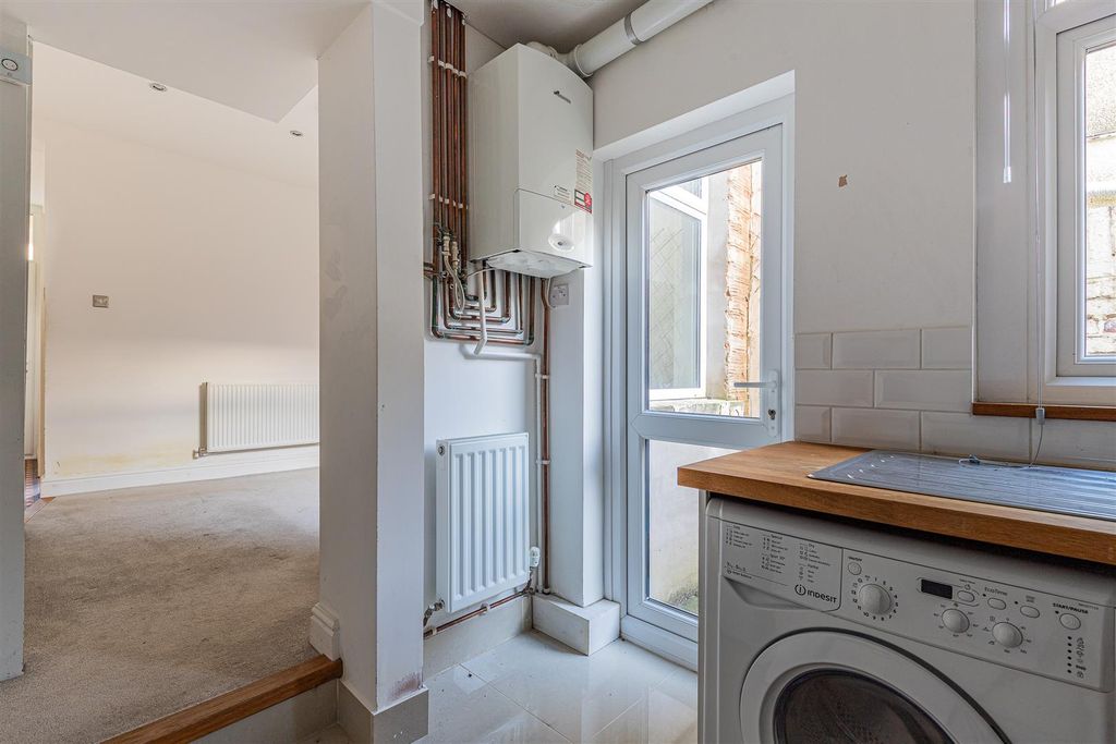 Additional image 8 of 2 bed terraced house for saleGlenroy Street, Roath, Cardiff CF24