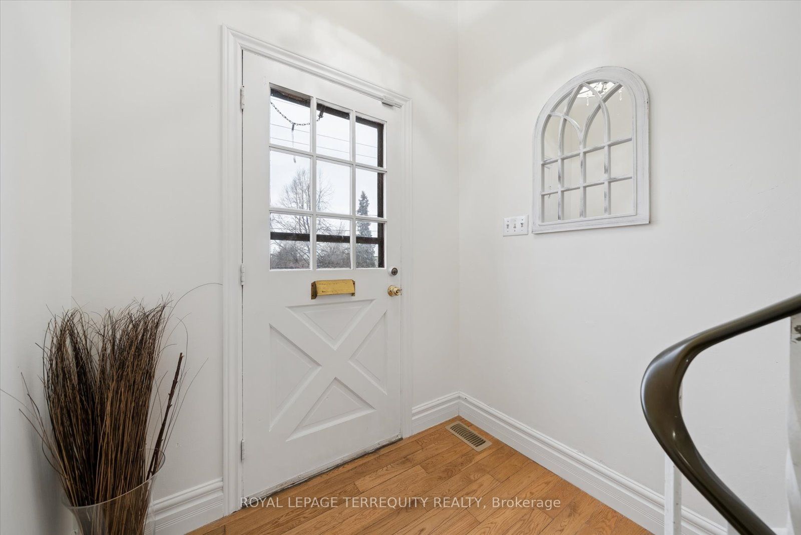 39 Baldwin Lane, Barrie, ON, L4N 2W2 photo 3