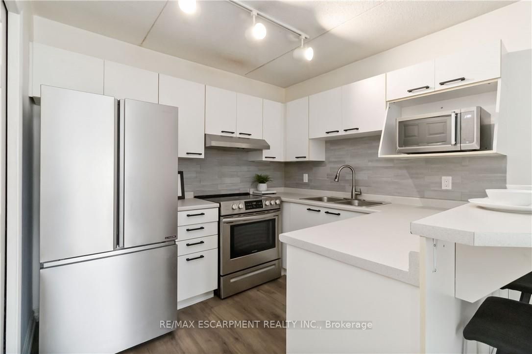 Additional image 5 of 222-2030 Cleaver Avenue, Burlington, ON, L7M 4C3