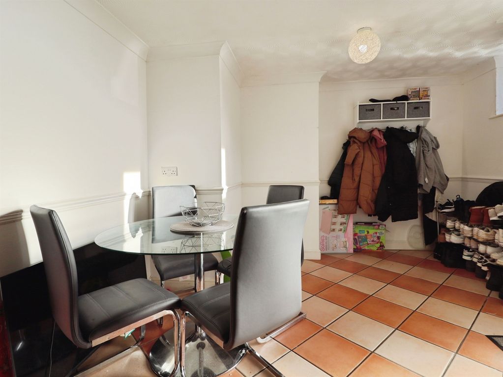 Additional image 8 of 3 bed semi-detached house for saleInstow Place, Llanrumney, Cardiff CF3