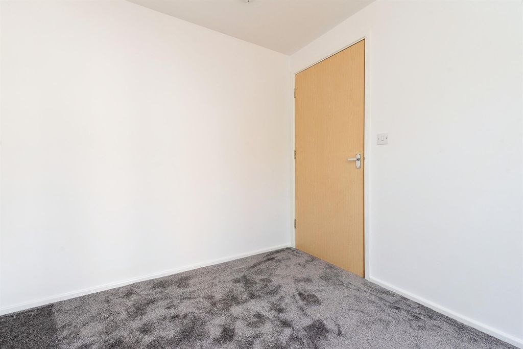 Additional image 7 of 2 bed flat for saleAriel Reach, Newport NP20