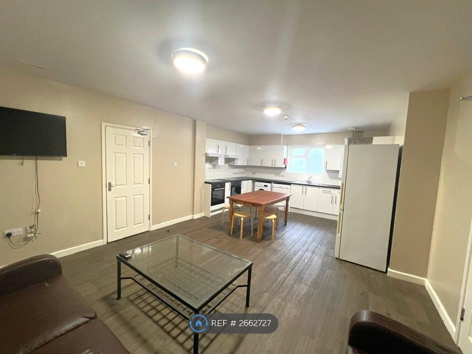 7 bed flat to rentClassic House, Bristol BS1