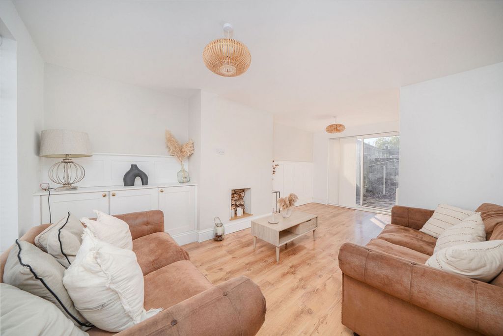 Additional image 2 of 3 bed terraced house for saleWorcester Close, Cwmbran NP44