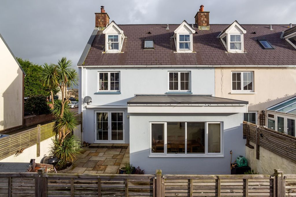 Additional image 22 of 5 bed terraced house for saleLe Vieux Beaumont, St Peter JE3