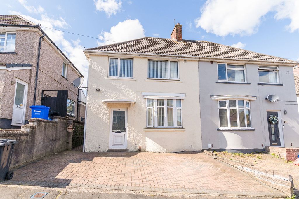3 bed semi-detached house for saleGaer Park Drive, Newport NP20