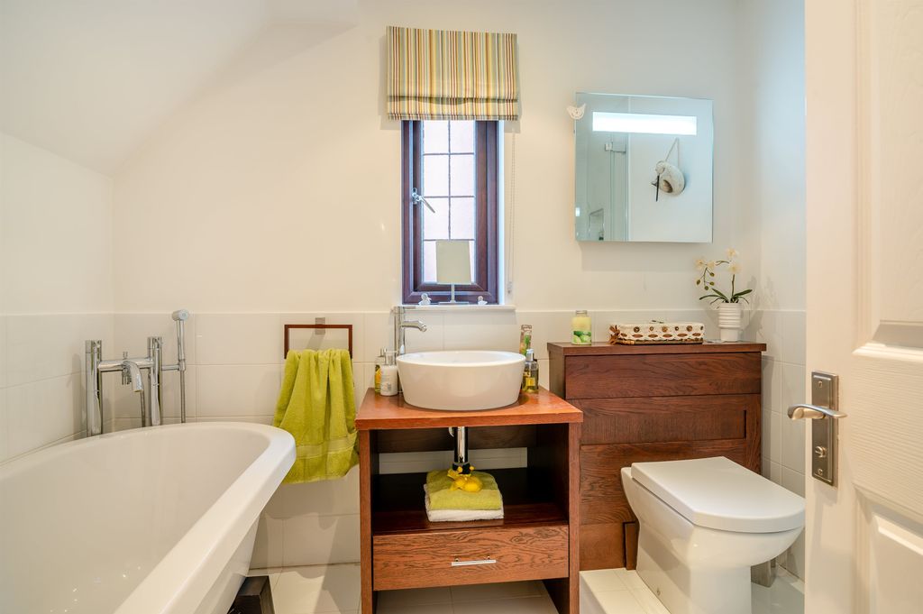 Additional image 27 of 5 bed detached house for saleCenturions Court, Caerwent, Caldicot, Monmouthshire NP26