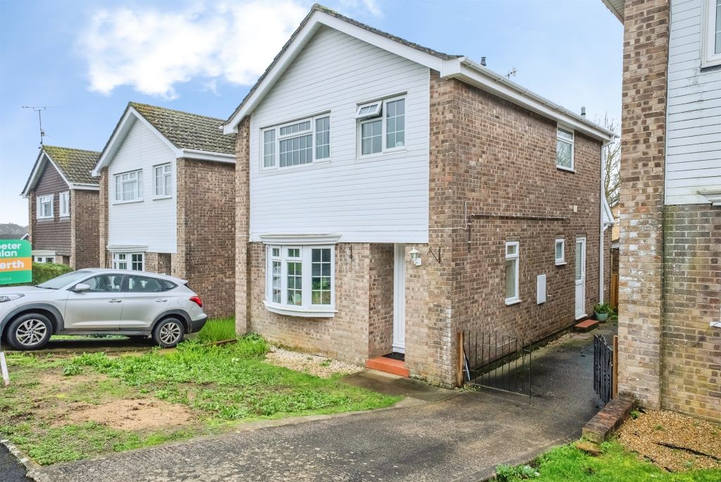 3 bed detached house for saleTurnpike Close, Chepstow NP16