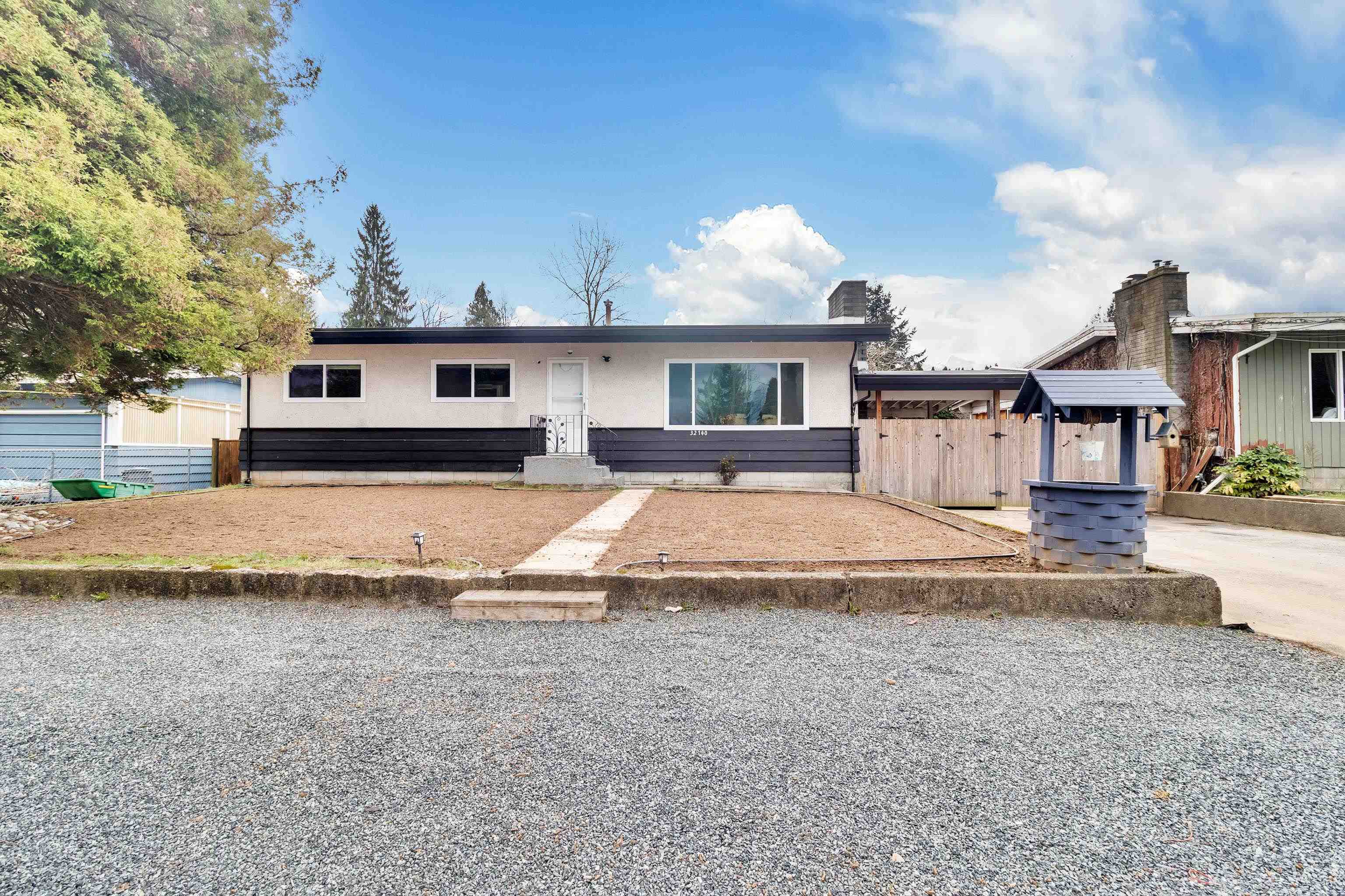 32140 Bueckert Avenue, Mission, BC, V2V 1L4