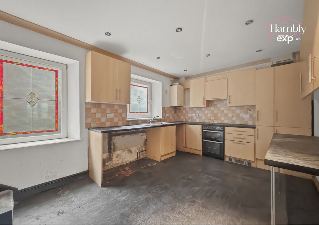 Additional image 4 of 3 bed terraced house for saleHigh Street, Llanhilleth, Abertillery NP13