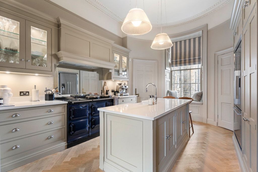 Additional image 3 of 5 bed terraced house for saleDrummond Place, New Town, Edinburgh EH3