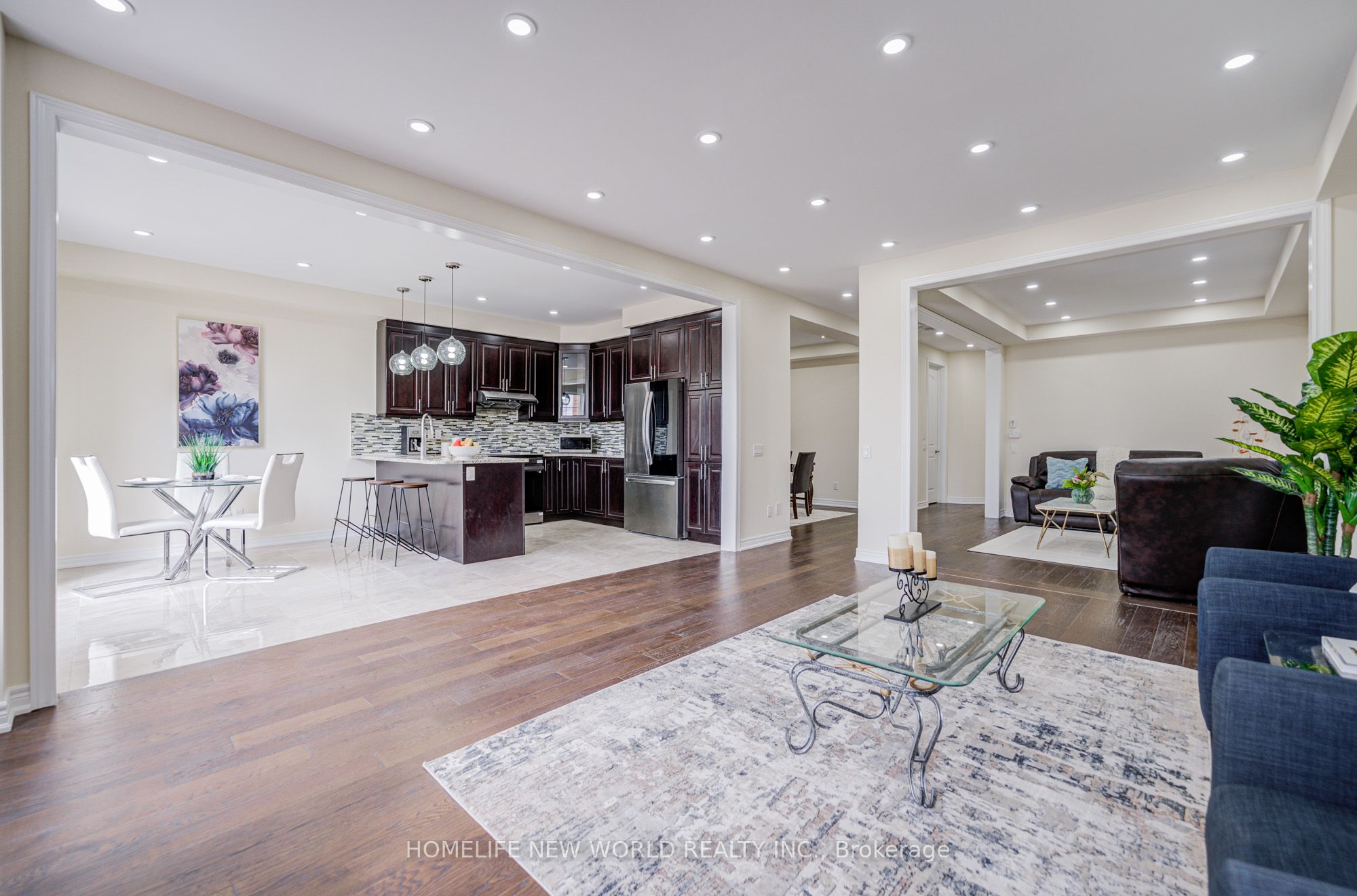Additional image 3 of 88 Roth Street, Aurora, ON, L4G 0W7