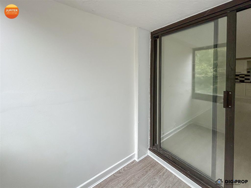 Additional image 27 of 3 bed flat for saleThe Crescent, Llandaff CF5