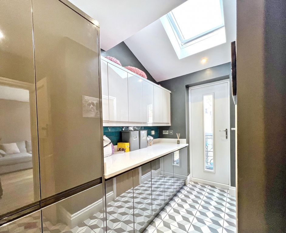 Additional image 10 of 5 bed detached house for saleOutstanding, Extended 1930S Home 29, Church Road, Caldicot, Monmouthshire NP26