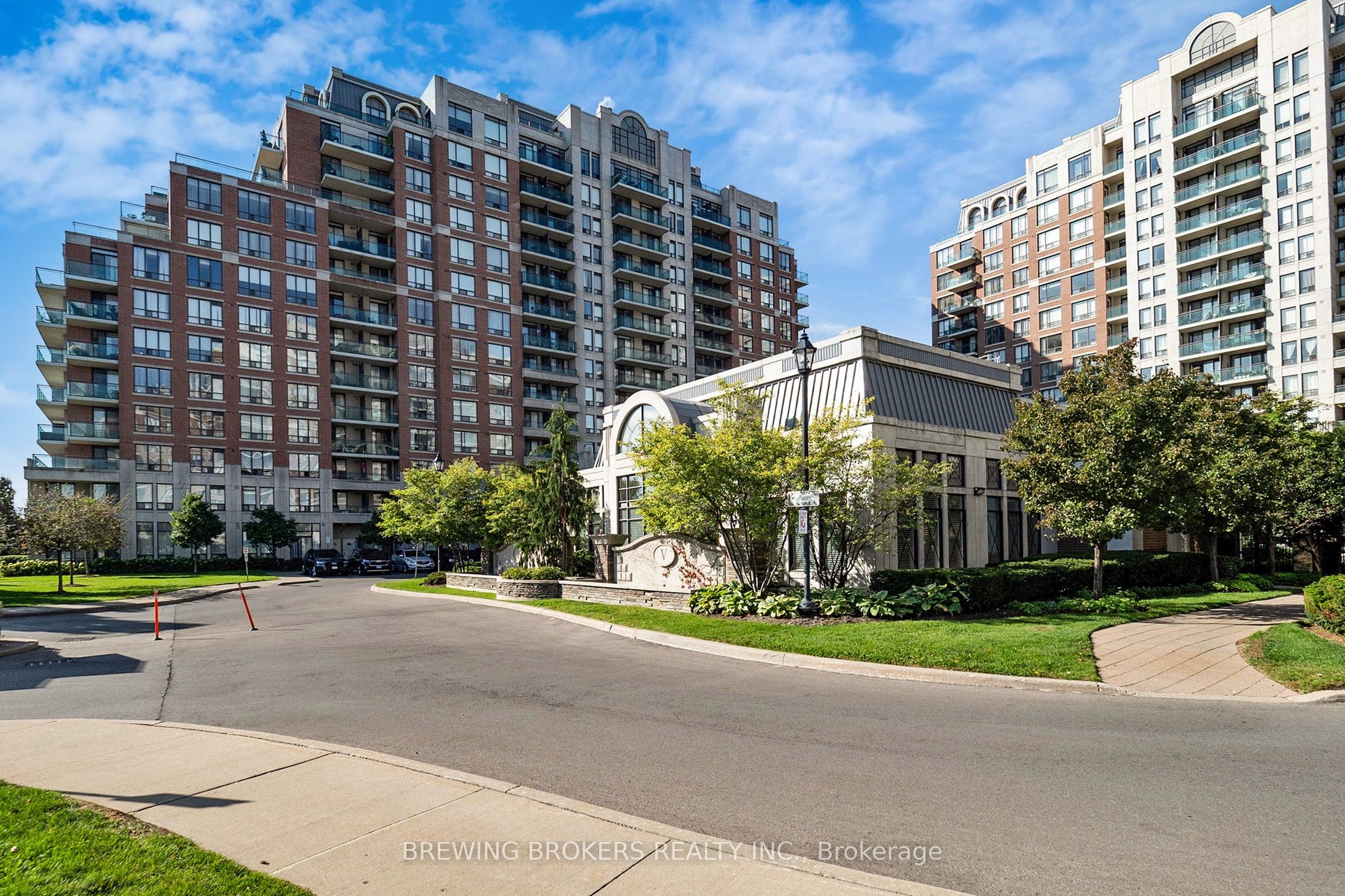 Additional image 2 of 302-310 Red Maple Road, Richmond Hill, ON, L4C 0T7