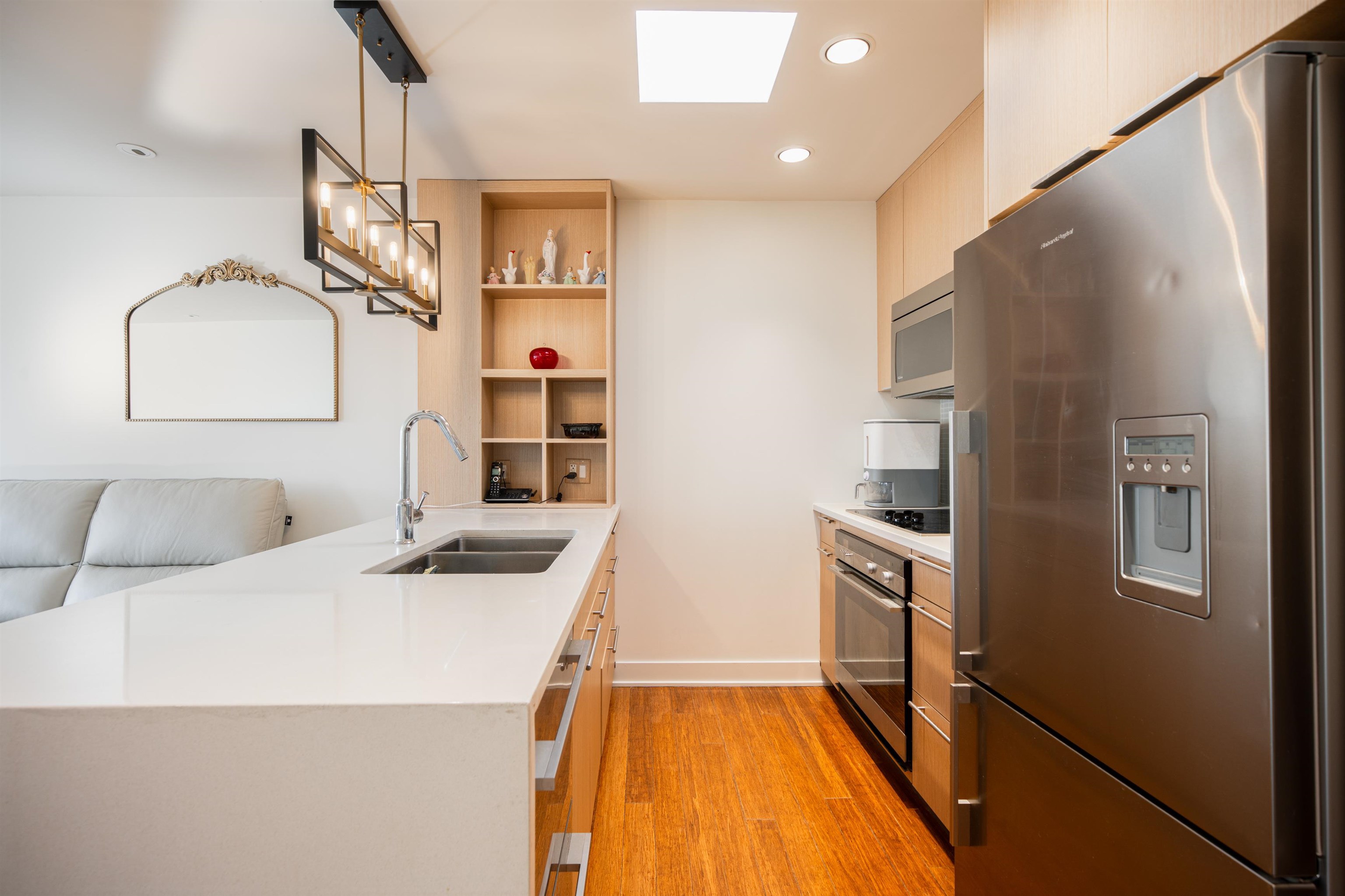 Additional image 4 of 403-2481 Waterloo Street, Vancouver, BC, V6R 3H4