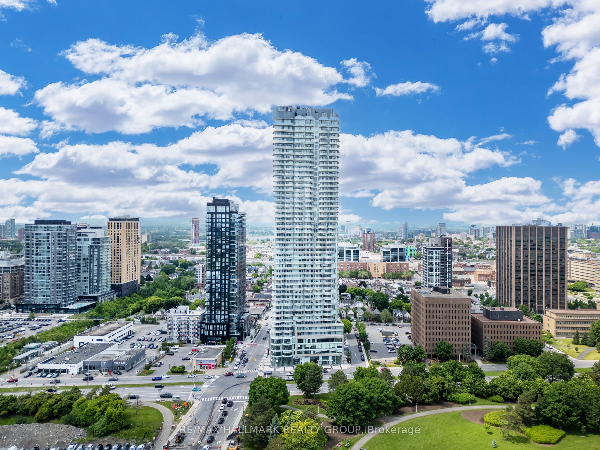 3703-805 Carling Avenue, Ottawa, ON, K1S 5W9