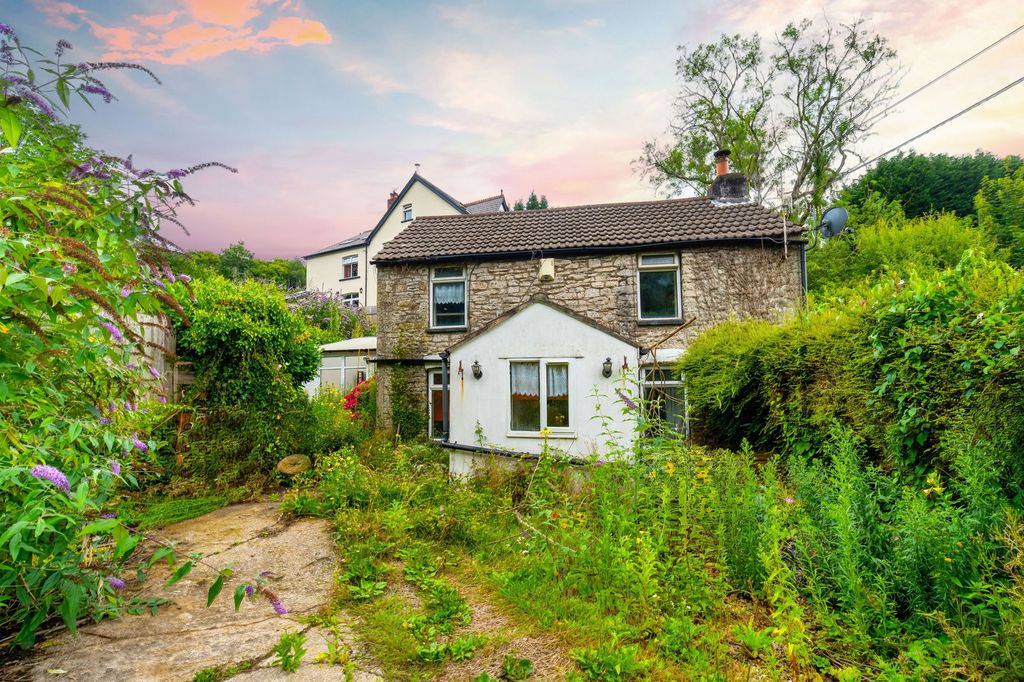 3 bed cottage for saleChurch Lane, Nantgarw, Cardiff CF15