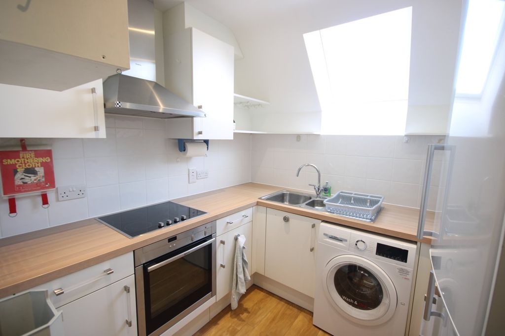 Additional image 9 of 2 bed flat for saleLa Route De Beaumont, St Peter JE3