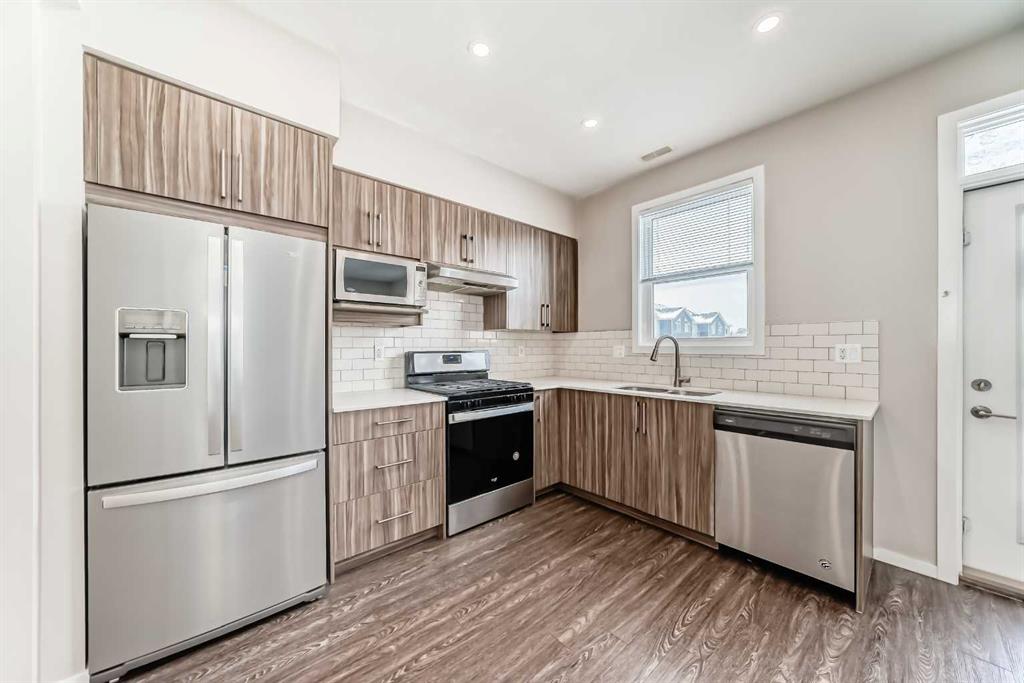 Additional image 6 of 203-225 Redstone Walk NE, Calgary, AB, T3N 1M6