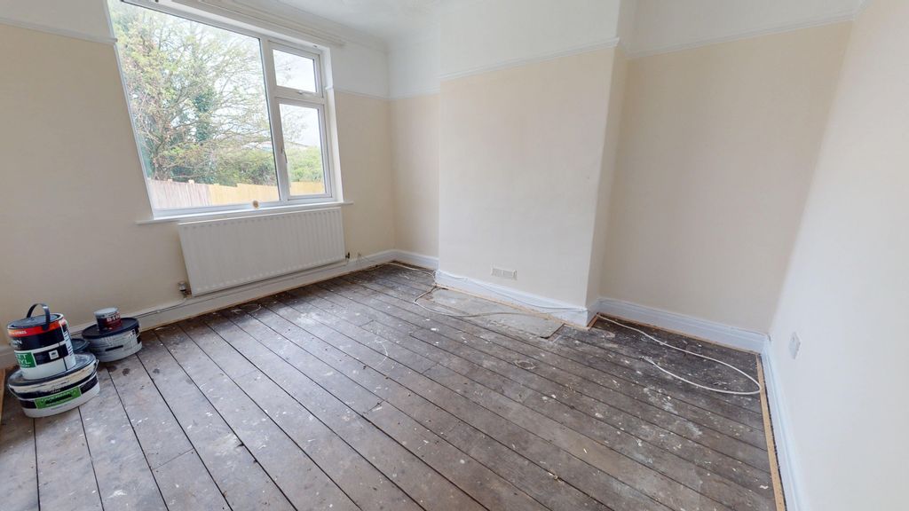 3 bed semi-detached house for saleLansdowne Road, Canton, Cardiff CF5 photo 3