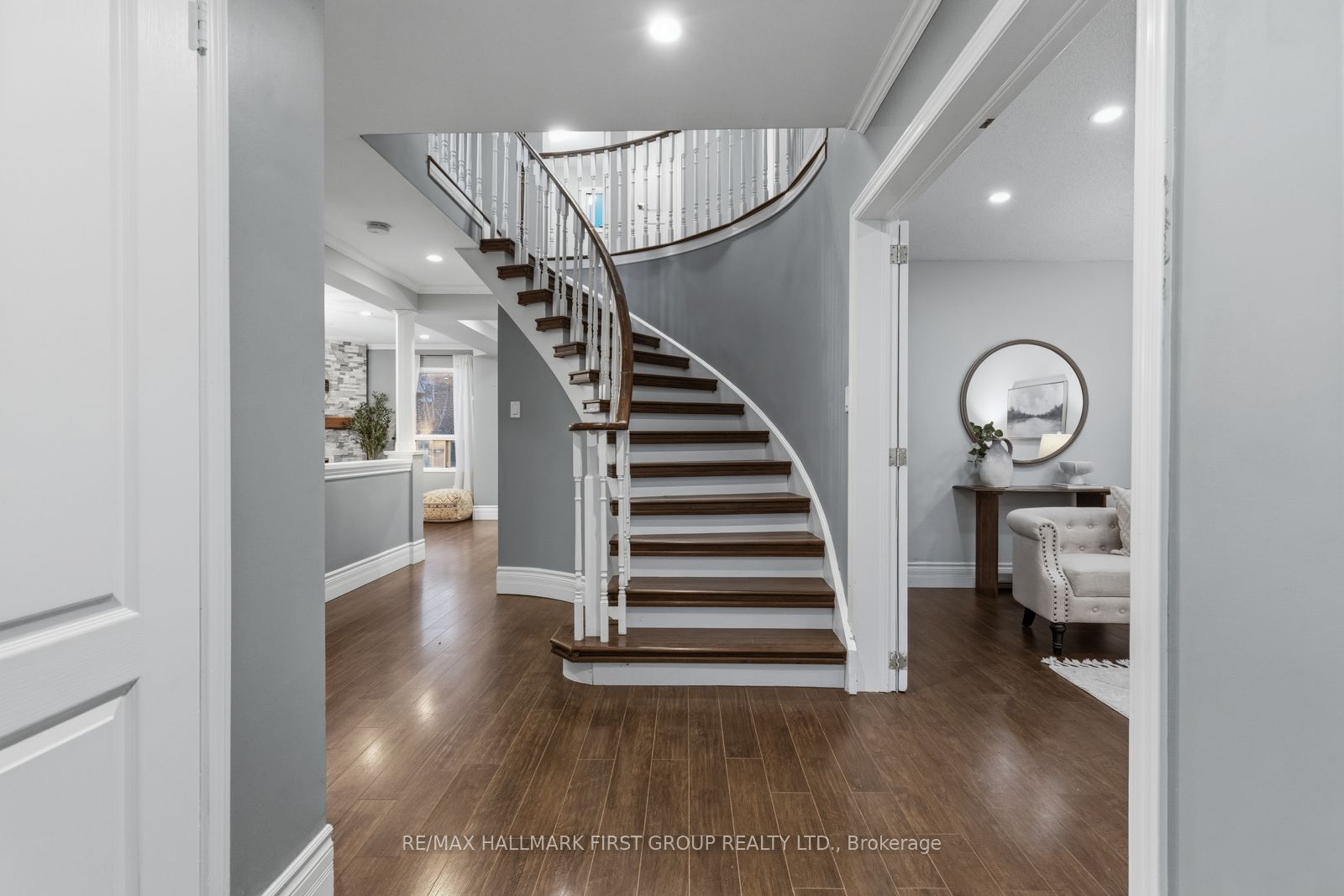 Additional image 2 of 57 Yorkshire Crescent, Whitby, ON, L1R 1X8
