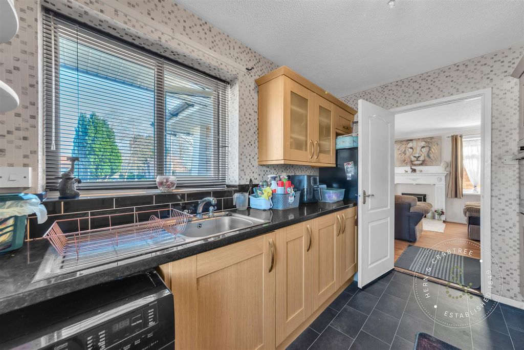 Additional image 8 of 2 bed detached bungalow for saleSilver Birch Close, Whitchurch, Cardiff CF14