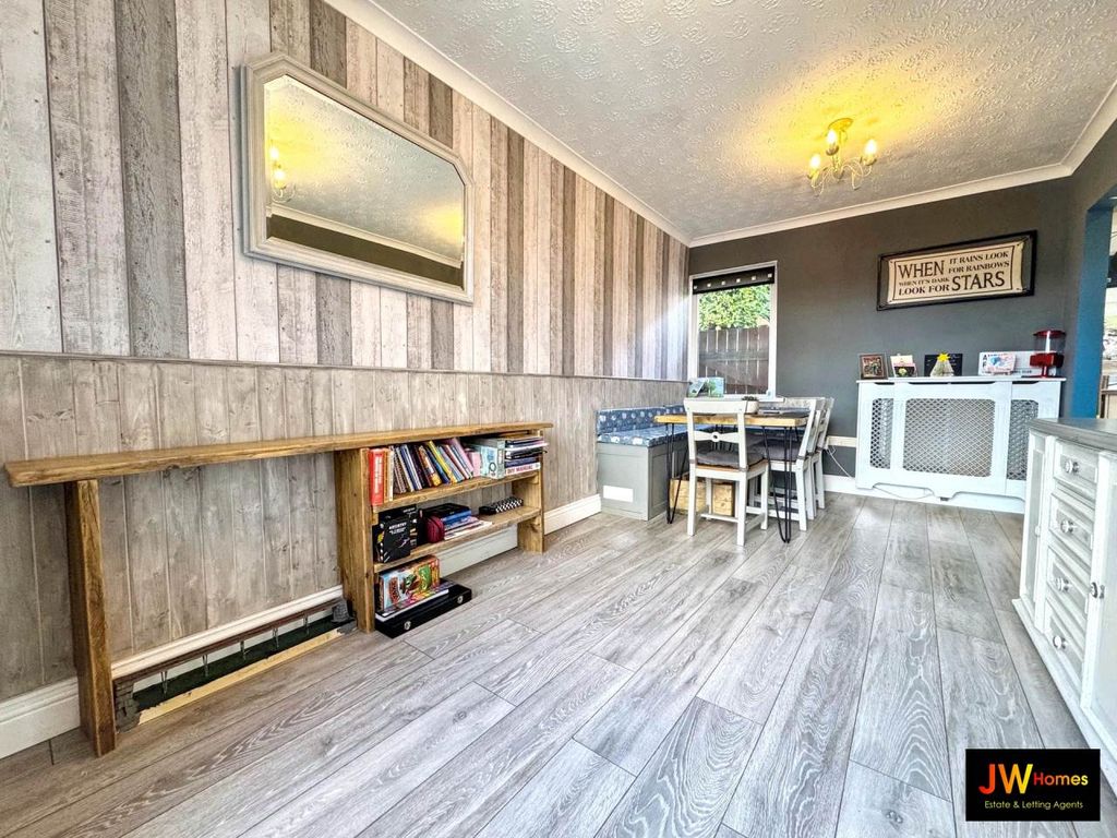 Additional image 5 of 3 bed property for saleAlbertina Road, Treowen NP11