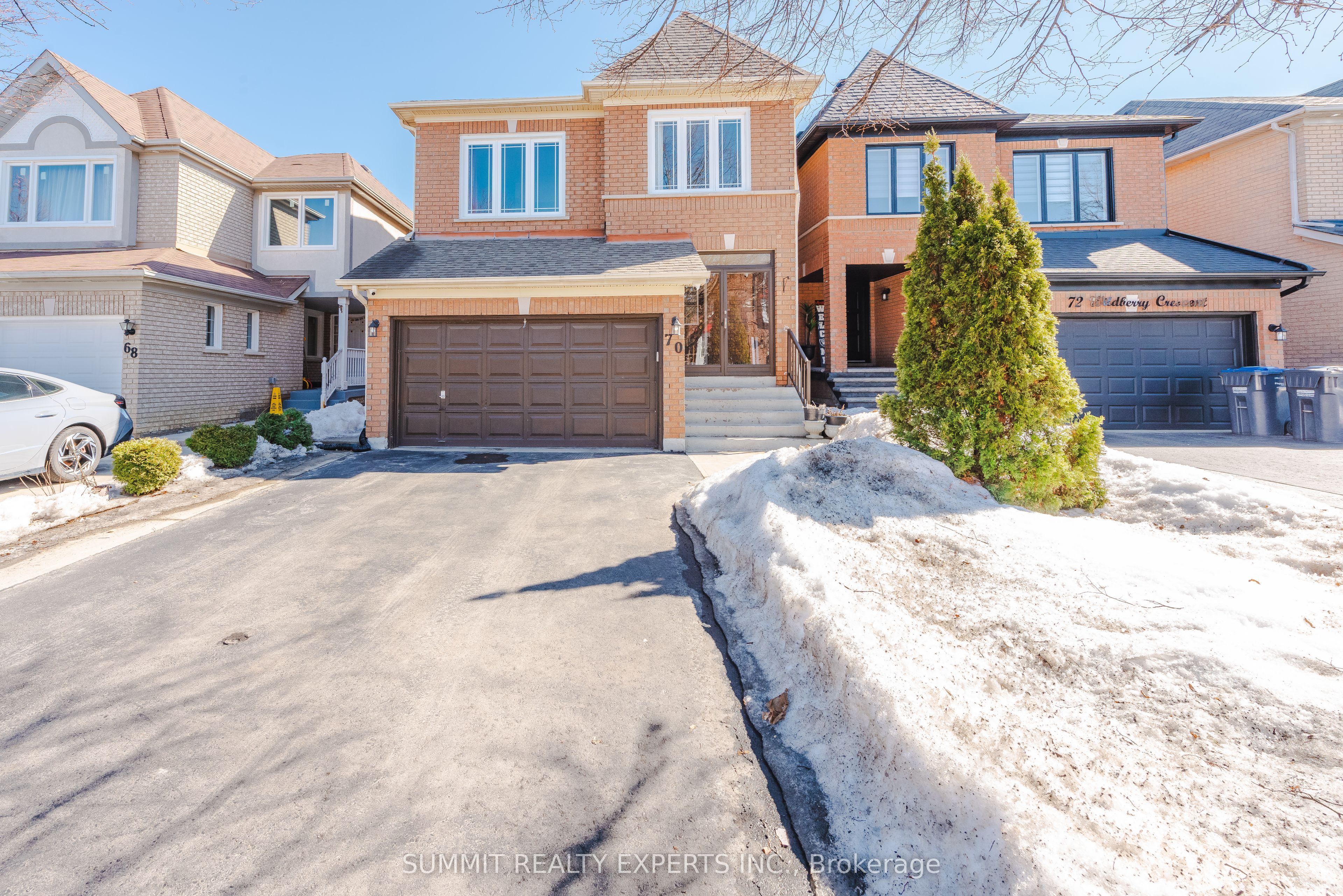 Additional image 2 of 70 Wildberry Crescent, Brampton, ON, L6R 1J9