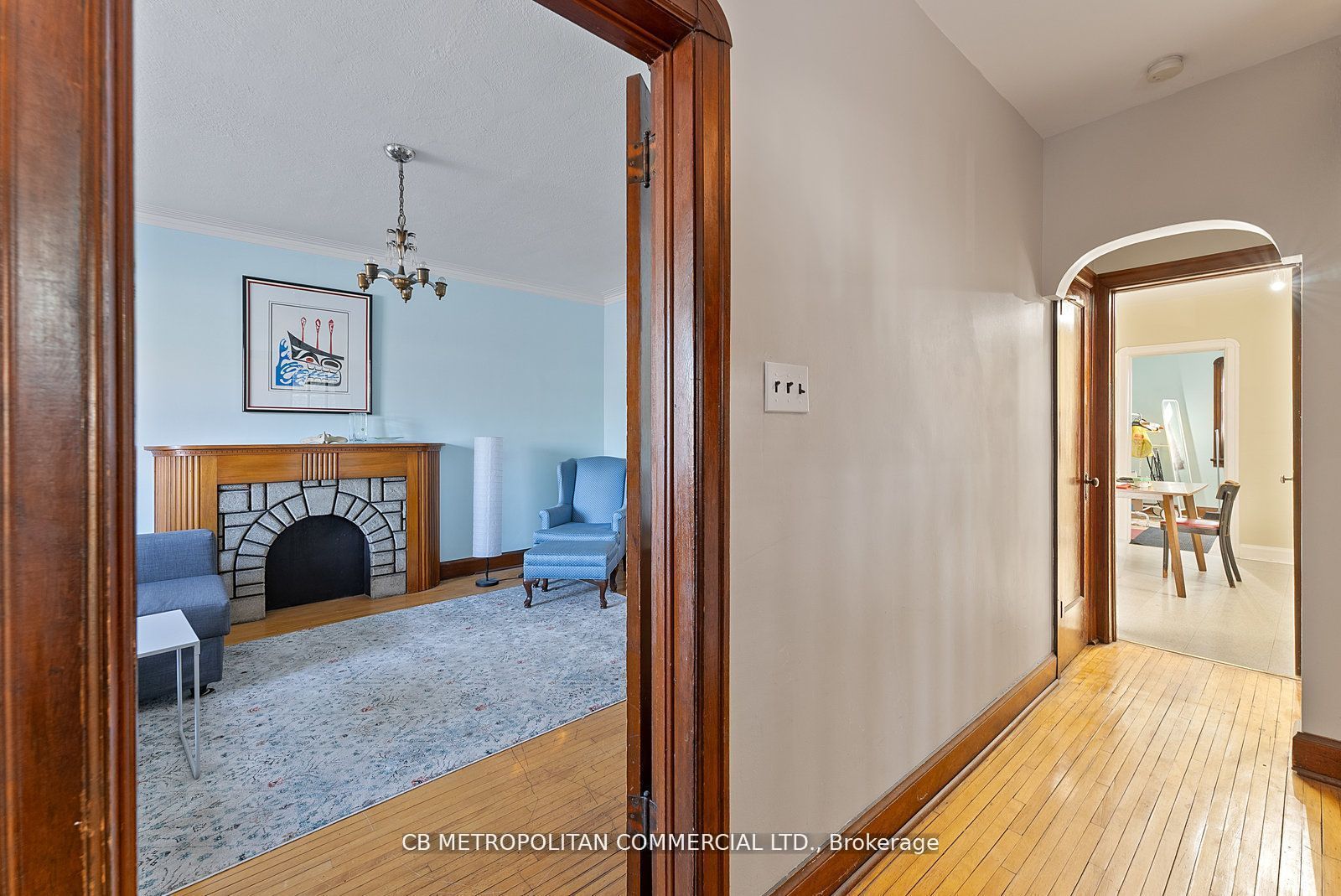 Additional image 5 of 17 Augusta Avenue, Toronto, ON, M5T 2K7