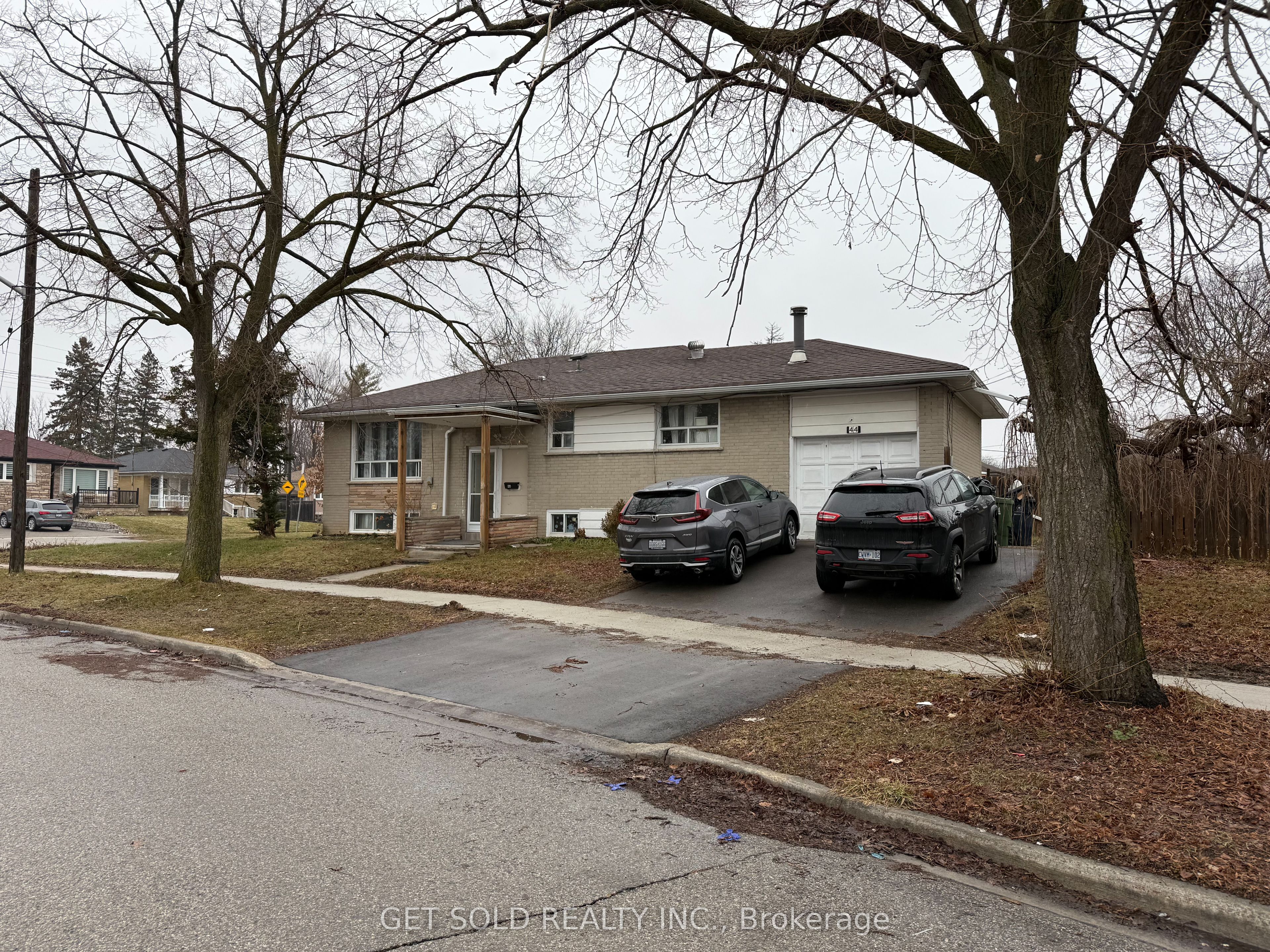 44 Dashwood Crescent, Toronto, ON, M9V 2N8 photo 3