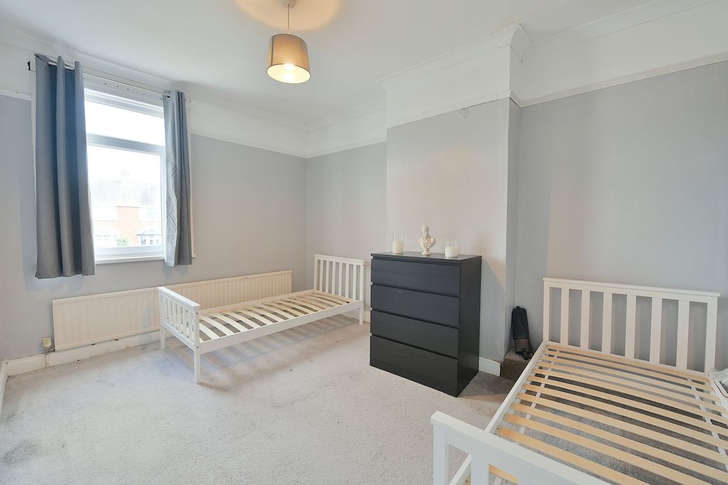 Additional image 8 of 3 bed semi-detached house for saleSt Julians Avenue, Newport NP19