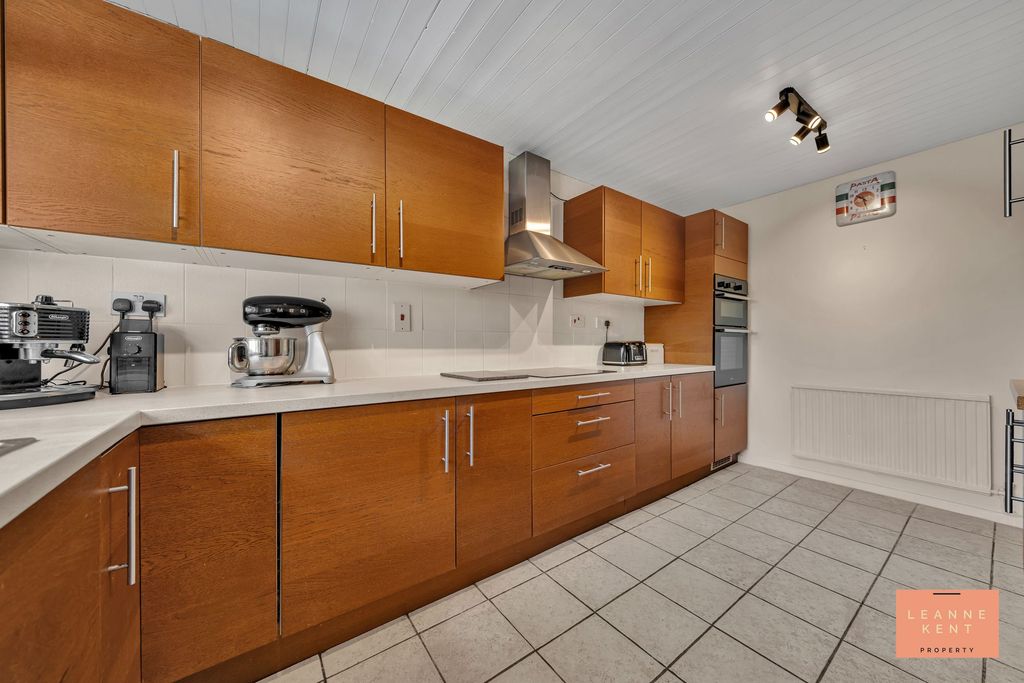 Additional image 16 of 6 bed detached house for saleWatford Road, Caerphilly CF83